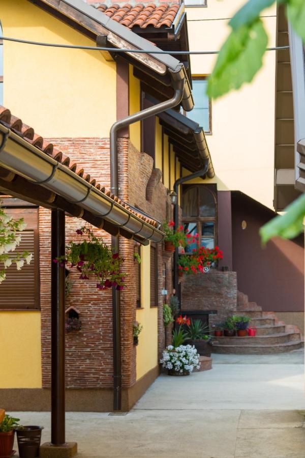 Apartment Brick